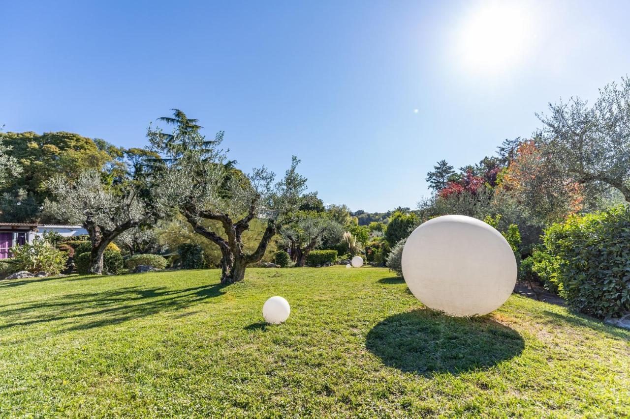 Ille-Roif Resort&Spa Fara in Sabina エクステリア 写真